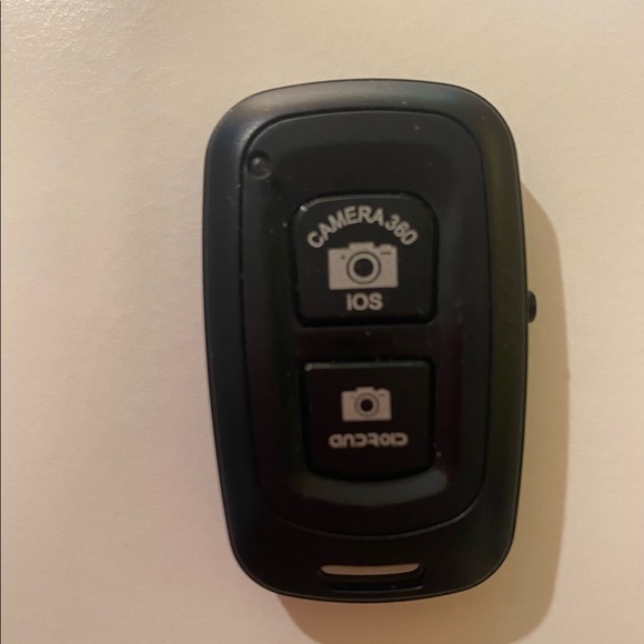 Ring light with stand and remote - Picture 2 of 2